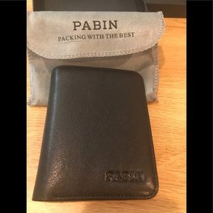 Pabin RFID Bi-fold men’s wallet. NIB